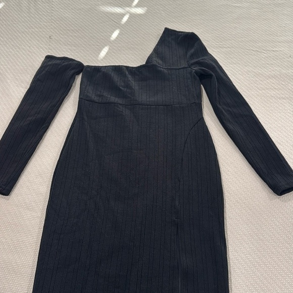 ASOS Design Dress - Picture 2 of 12